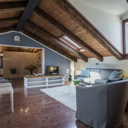 Ca' Del Monastero 9 Collection Spacious Up To 5 Guests Apartamento *